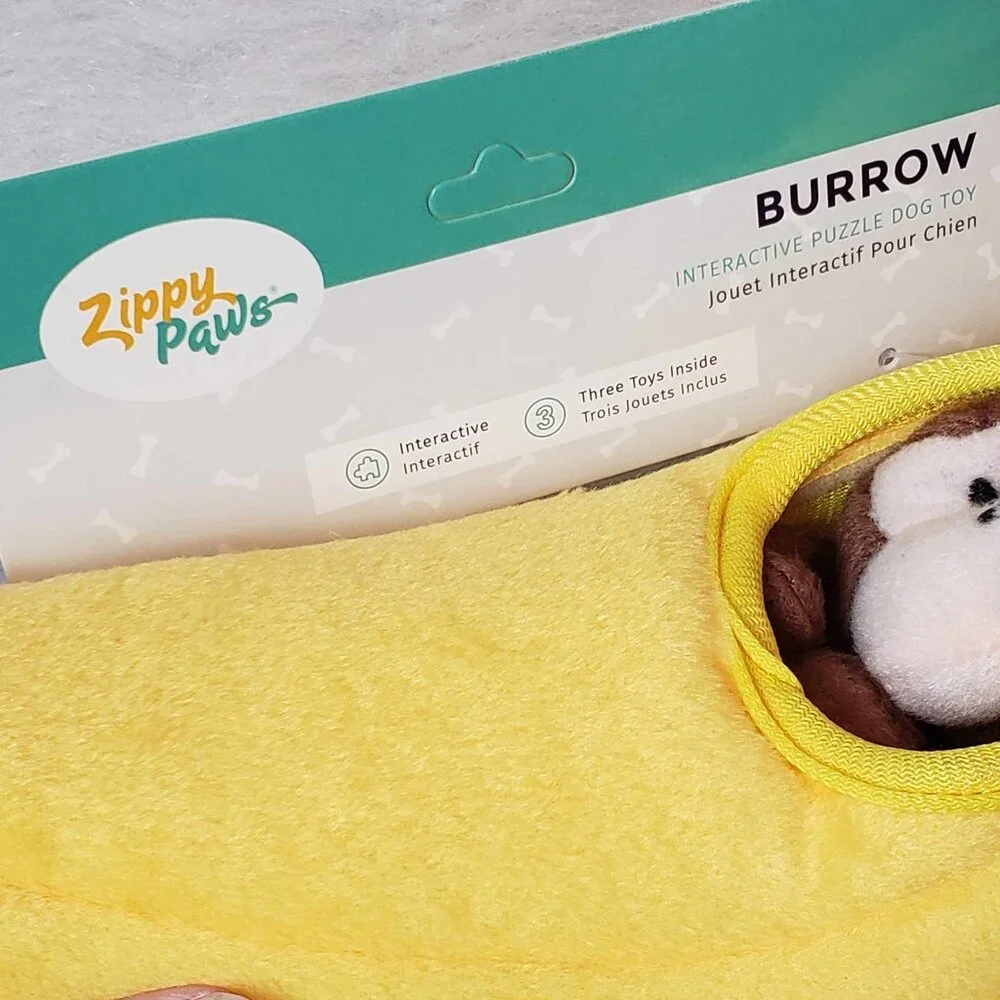 3 Dog Toys - KONG COZIE Plush Rabbit & Lion + ZIPPY PAWS Monkey & Banana Burrow - Picture 12 of 16